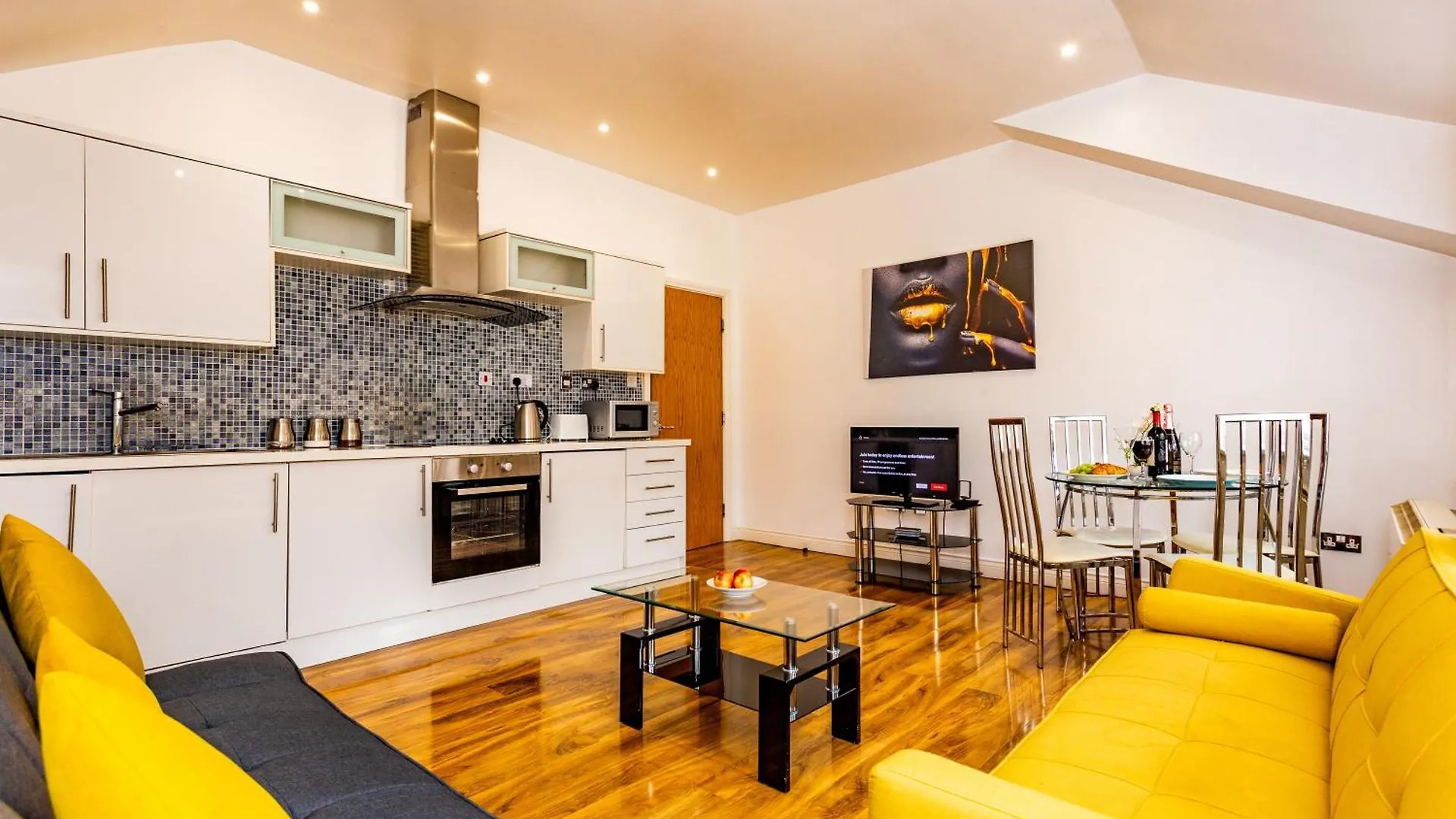 Exclusive City Centre Apartment location
